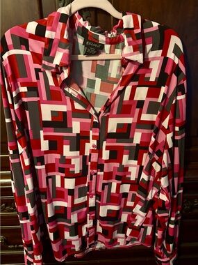 Lane Bryant Geometric Button-Front Blouse in Pink, Red, Black & White